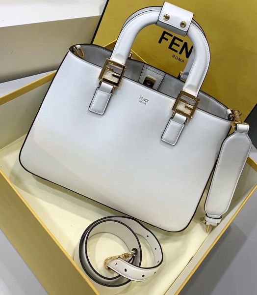 Fendi FF Tote 小號白色小牛皮包 LV官方網,LV官網,LV官網包包,LV官網台灣,LV官網長夾,LV官網皮夾,LV包包