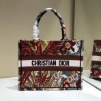 Dior 小號紅鳳凰帆布 Book 托特包 LV官方網,LV官網,LV官網包包,LV官網台灣,LV官網長夾,LV官網皮夾,LV包包