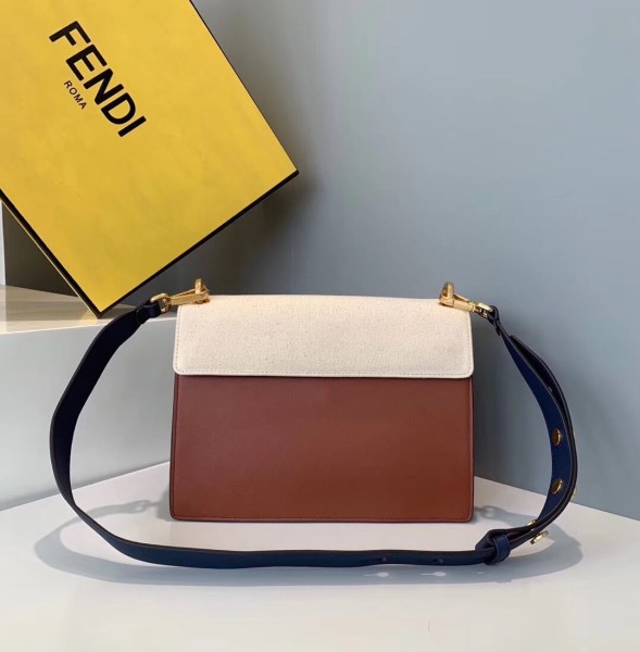 Fendi Can U 帆布和小牛皮包 LV官方網,LV官網,LV官網包包,LV官網台灣,LV官網長夾,LV官網皮夾,LV包包