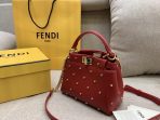 Fendi Peekaboo XS 紅色納帕皮革星飾釘包 LV官方網,LV官網,LV官網包包,LV官網台灣,LV官網長夾,LV官網皮夾,LV包包