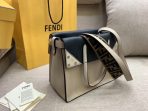 Fendi 米色小牛皮常規翻蓋托特包 LV官方網,LV官網,LV官網包包,LV官網台灣,LV官網長夾,LV官網皮夾,LV包包