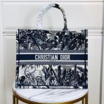 Dior Book 手提包藍色棕櫚樹 Toile de Jouy 刺繡 LV官方網,LV官網,LV官網包包,LV官網台灣,LV官網長夾,LV官網皮夾,LV包包