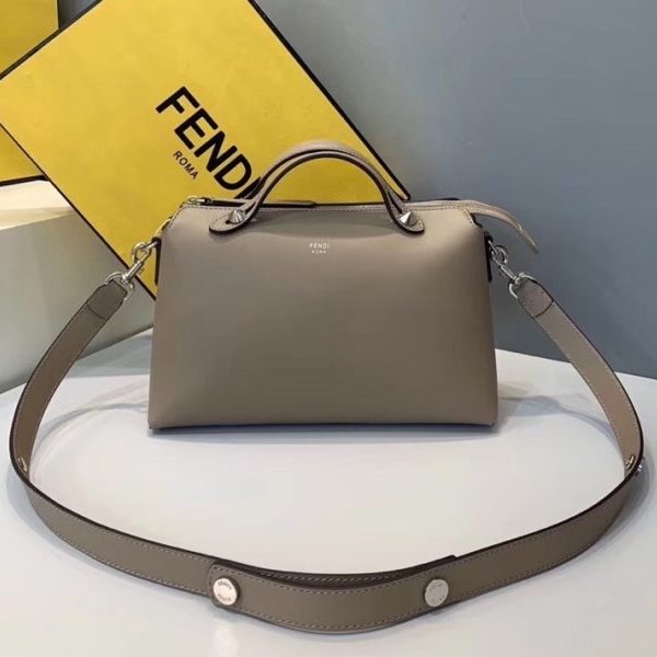 Fendi By The Way 中灰色小牛皮包 LV官方網,LV官網,LV官網包包,LV官網台灣,LV官網長夾,LV官網皮夾,LV包包