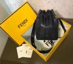 Fendi 小號 Mon Tresor 黑色小牛皮水桶包 LV官方網,LV官網,LV官網包包,LV官網台灣,LV官網長夾,LV官網皮夾,LV包包