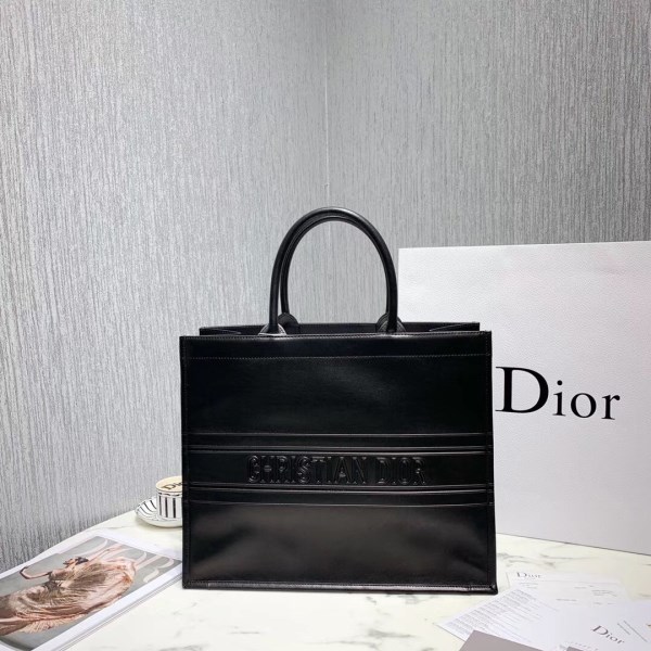 Dior Book 黑色滑順小牛皮托特包 LV官方網,LV官網,LV官網包包,LV官網台灣,LV官網長夾,LV官網皮夾,LV包包