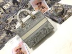 Dior 大號 Lady D-Lite 灰色 Toile de Jouy 反面刺繡包 LV官方網,LV官網,LV官網包包,LV官網台灣,LV官網長夾,LV官網皮夾,LV包包