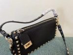 Valentino Rockstud 小號黑色粒面小牛皮斜背包 LV官方網,LV官網,LV官網包包,LV官網台灣,LV官網長夾,LV官網皮夾,LV包包