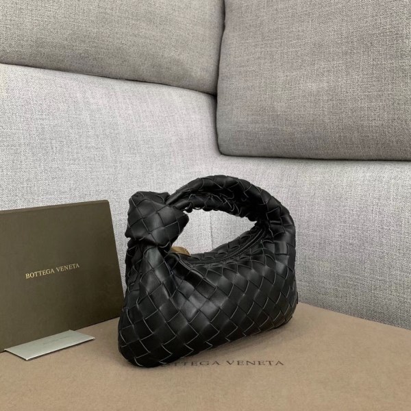 Bottega Veneta 黑色編織皮革迷你 BV Jodie 包 LV官方網,LV官網,LV官網包包,LV官網台灣,LV官網長夾,LV官網皮夾,LV包包