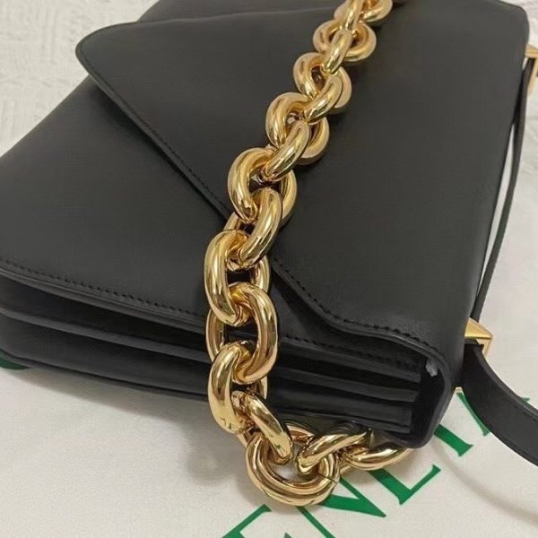 Bottega Veneta Mount 中型黑色小牛皮信封包 LV官方網,LV官網,LV官網包包,LV官網台灣,LV官網長夾,LV官網皮夾,LV包包