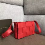 Bottega Veneta 紅色小羊皮卡式包 LV官方網,LV官網,LV官網包包,LV官網台灣,LV官網長夾,LV官網皮夾,LV包包