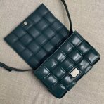 Bottega Veneta 綠色小牛皮加墊盒式包 LV官方網,LV官網,LV官網包包,LV官網台灣,LV官網長夾,LV官網皮夾,LV包包