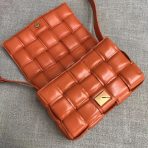 Bottega Veneta 橙色小牛皮加墊盒式包 LV官方網,LV官網,LV官網包包,LV官網台灣,LV官網長夾,LV官網皮夾,LV包包