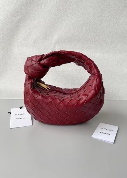 Bottega Veneta BV Jodie 深紅編織小羊皮迷你包 LV官方網,LV官網,LV官網包包,LV官網台灣,LV官網長夾,LV官網皮夾,LV包包