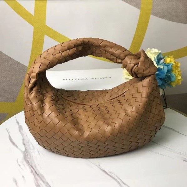 Bottega Veneta BV Jodie 小號焦糖色 Intrecciato 皮革手袋 LV官方網,LV官網,LV官網包包,LV官網台灣,LV官網長夾,LV官網皮夾,LV包包