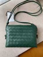 Bottega Veneta 小號 Raintree Intrecciato 小羊皮環包 LV官方網,LV官網,LV官網包包,LV官網台灣,LV官網長夾,LV官網皮夾,LV包包