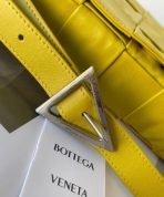 Bottega Veneta Cassett 黃色皺紋小牛皮包 LV官方網,LV官網,LV官網包包,LV官網台灣,LV官網長夾,LV官網皮夾,LV包包