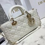 Dior Lady D-Joy 白色藤格紋小羊皮包 LV官方網,LV官網,LV官網包包,LV官網台灣,LV官網長夾,LV官網皮夾,LV包包