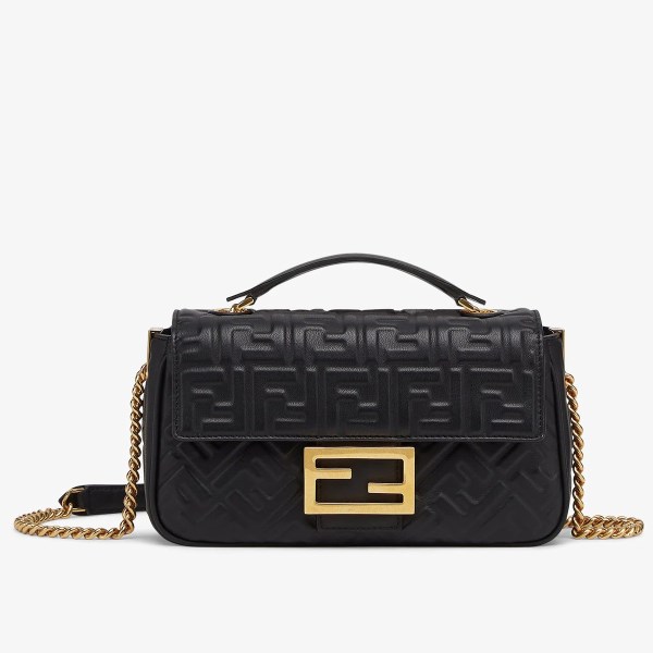 Fendi Baguette 鏈條中型粉納帕皮包 LV官方網,LV官網,LV官網包包,LV官網台灣,LV官網長夾,LV官網皮夾,LV包包