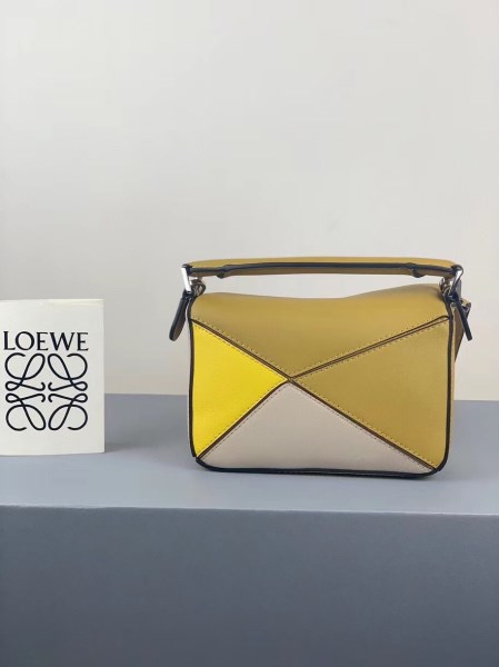 Loewe 赭色/白色/黃色小牛皮迷你 Puzzle 手袋 LV官方網,LV官網,LV官網包包,LV官網台灣,LV官網長夾,LV官網皮夾,LV包包