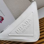 Prada 白色皮革三角手拿包 LV官方網,LV官網,LV官網包包,LV官網台灣,LV官網長夾,LV官網皮夾,LV包包