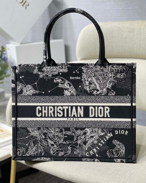 Dior 中型黑色 Toile de Jouy 十二生肖刺繡 Book 托特包 LV官方網,LV官網,LV官網包包,LV官網台灣,LV官網長夾,LV官網皮夾,LV包包