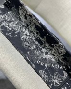 Dior 中型黑色 Toile de Jouy 十二生肖刺繡 Book 托特包 LV官方網,LV官網,LV官網包包,LV官網台灣,LV官網長夾,LV官網皮夾,LV包包