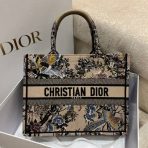 Dior 中型米色 Jardin d’Hiver 刺繡書本托特包 LV官方網,LV官網,LV官網包包,LV官網台灣,LV官網長夾,LV官網皮夾,LV包包