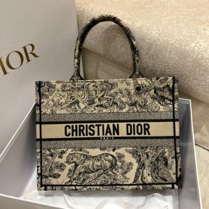 Dior 中型棕色 Toile de Jouy 刺繡 Book 托特包 LV官方網,LV官網,LV官網包包,LV官網台灣,LV官網長夾,LV官網皮夾,LV包包