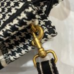 Dior 微型千鳥格刺繡迷你 Book Tote 手機包 LV官方網,LV官網,LV官網包包,LV官網台灣,LV官網長夾,LV官網皮夾,LV包包