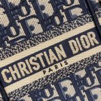 Dior 藍色 Dior Oblique 刺繡迷你 Book Tote 手機包 LV官方網,LV官網,LV官網包包,LV官網台灣,LV官網長夾,LV官網皮夾,LV包包