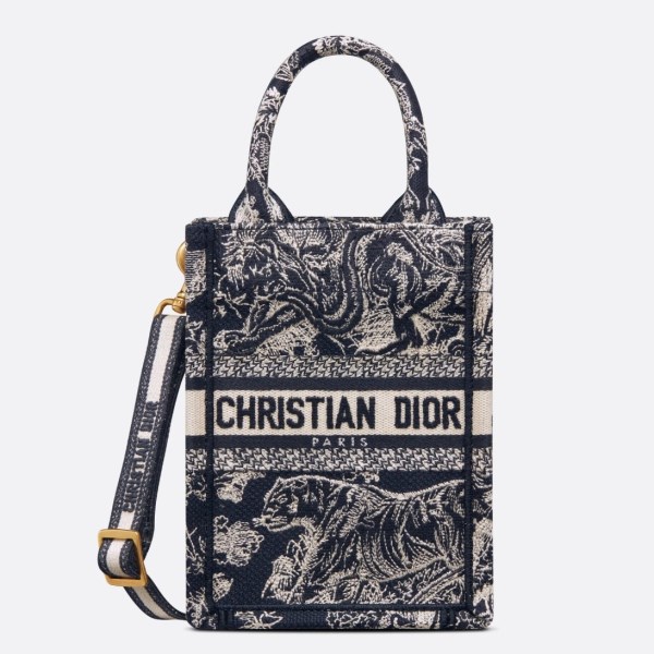 Dior 迷你 Book Tote 藍色 Toile de Jouy 反面刺繡手機包 LV官方網,LV官網,LV官網包包,LV官網台灣,LV官網長夾,LV官網皮夾,LV包包