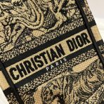 Dior 榛果 Toile de Jouy 刺繡迷你 Book Tote 手機包 LV官方網,LV官網,LV官網包包,LV官網台灣,LV官網長夾,LV官網皮夾,LV包包