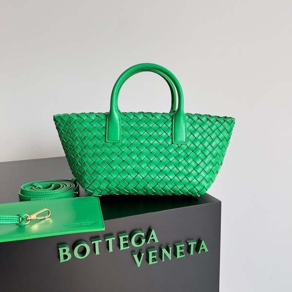 Bottega Veneta 鸚鵡編織小羊皮迷你托特包 LV官方網,LV官網,LV官網包包,LV官網台灣,LV官網長夾,LV官網皮夾,LV包包