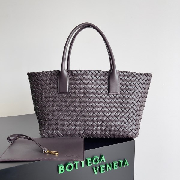 Bottega Veneta 中型軟糖編織小羊皮托特包 LV官方網,LV官網,LV官網包包,LV官網台灣,LV官網長夾,LV官網皮夾,LV包包