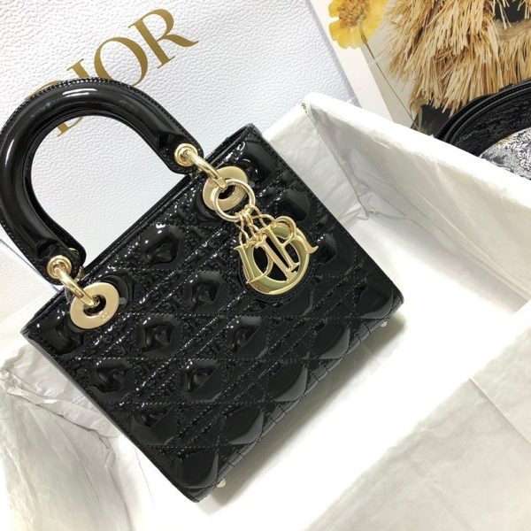 Dior 小號 Lady Dior 黑色漆皮 Cannage 小牛皮包 LV官方網,LV官網,LV官網包包,LV官網台灣,LV官網長夾,LV官網皮夾,LV包包