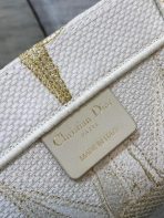 Dior 中金 Rêve d’Infini 刺繡 Book 托特包 LV官方網,LV官網,LV官網包包,LV官網台灣,LV官網長夾,LV官網皮夾,LV包包