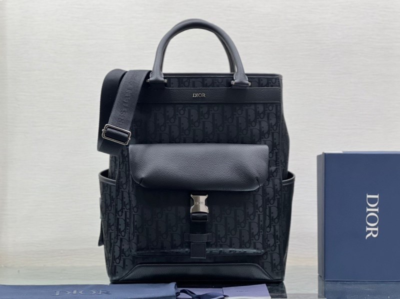 Dior Explorer 黑色 Dior Oblique Mirage 科技面料托特包 LV官方網,LV官網,LV官網包包,LV官網台灣,LV官網長夾,LV官網皮夾,LV包包