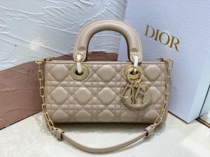 Dior Lady D-Joy 小號榛果藤格小羊皮手袋 LV官方網,LV官網,LV官網包包,LV官網台灣,LV官網長夾,LV官網皮夾,LV包包