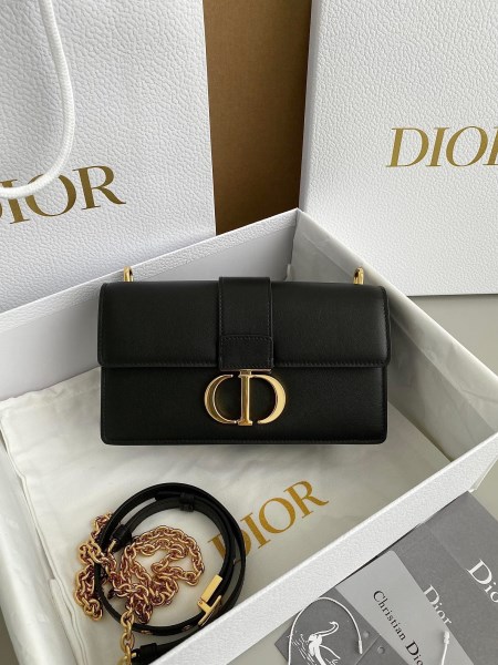 Dior 30 Montaigne East-West 黑色小牛皮鏈條包 LV官方網,LV官網,LV官網包包,LV官網台灣,LV官網長夾,LV官網皮夾,LV包包