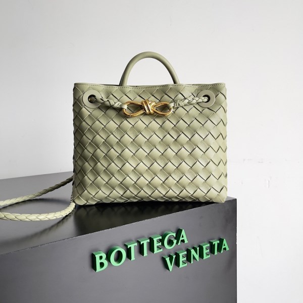 Bottega Veneta 小號 Andiamo 石灰華編小羊皮包 LV官方網,LV官網,LV官網包包,LV官網台灣,LV官網長夾,LV官網皮夾,LV包包