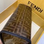 Fendi 小號 Runaway 棕色釉面布料購物包 LV官方網,LV官網,LV官網包包,LV官網台灣,LV官網長夾,LV官網皮夾,LV包包