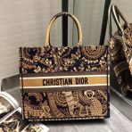 Dior Book 橘色動物刺繡帆布手提包 LV官方網,LV官網,LV官網包包,LV官網台灣,LV官網長夾,LV官網皮夾,LV包包