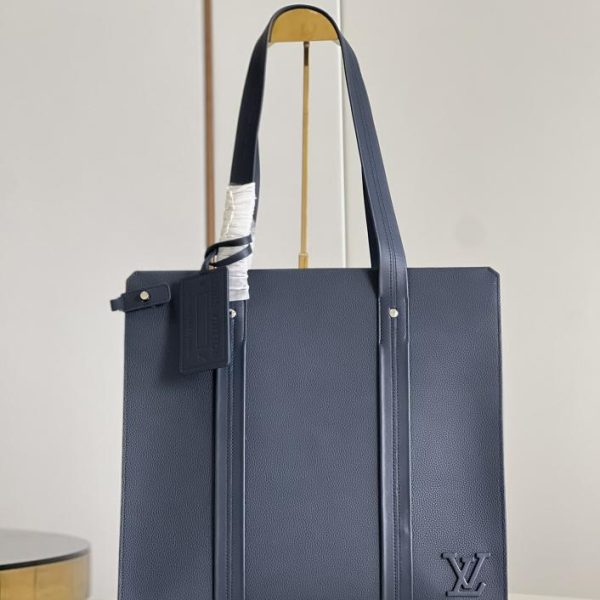 【台灣貨 M59325黑】本款 City Keepall 手袋 LV官方網,LV官網,LV官網包包,LV官網台灣,LV官網長夾,LV官網皮夾,LV包包