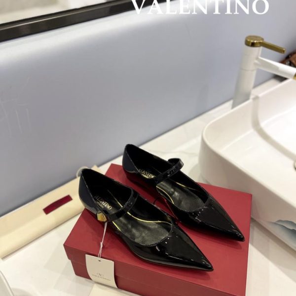 VALENTINO/ROCKSTUD鉚釘蝴蝶結高跟涼鞋 LV官方網,LV官網,LV官網包包,LV官網台灣,LV官網長夾,LV官網皮夾,LV包包