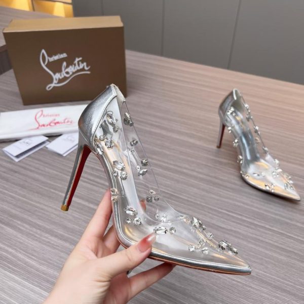 Louboutin CL紅底鞋‖ 全球限量！ LV官方網,LV官網,LV官網包包,LV官網台灣,LV官網長夾,LV官網皮夾,LV包包