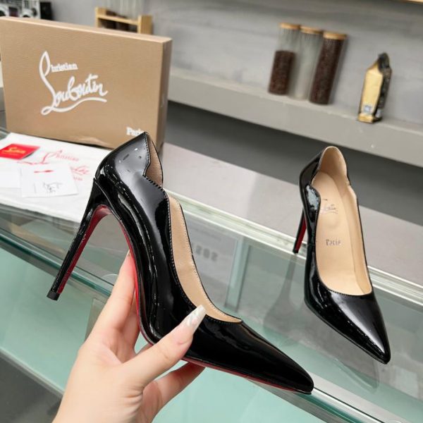 Louboutin CL紅底鞋‖ 全球限量！ LV官方網,LV官網,LV官網包包,LV官網台灣,LV官網長夾,LV官網皮夾,LV包包