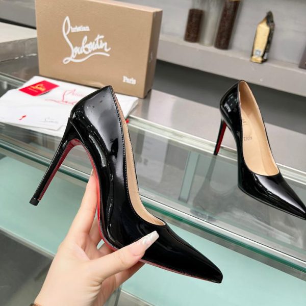 Louboutin CL紅底鞋‖ 全球限量！ LV官方網,LV官網,LV官網包包,LV官網台灣,LV官網長夾,LV官網皮夾,LV包包