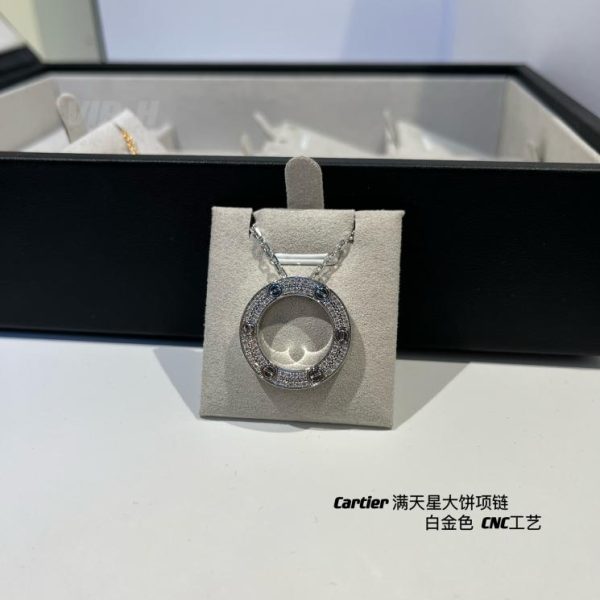 Cartier Love系列滿天星大餅項鍊 LV官方網,LV官網,LV官網包包,LV官網台灣,LV官網長夾,LV官網皮夾,LV包包