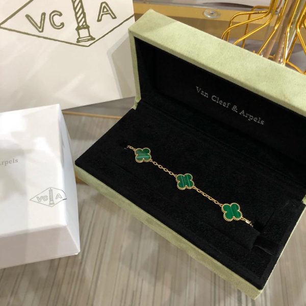 【頂級版】Van Cleef & Arpels Vc家绝版lucky四花手链 LV官方網,LV官網,LV官網包包,LV官網台灣,LV官網長夾,LV官網皮夾,LV包包