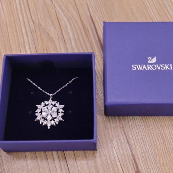 Swarovski 雪花鎖骨項鍊 LV官方網,LV官網,LV官網包包,LV官網台灣,LV官網長夾,LV官網皮夾,LV包包